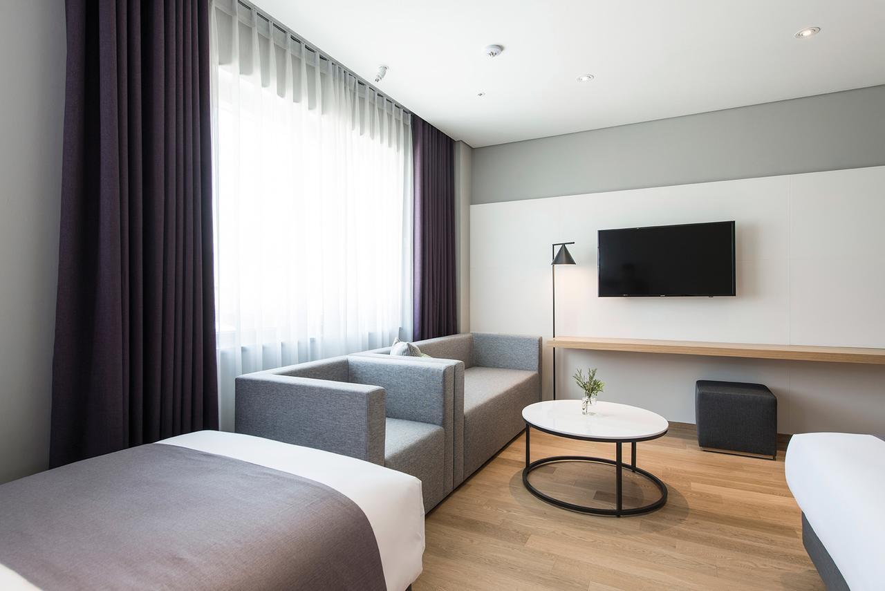 Alex 72 Hotel Suwon Exterior foto