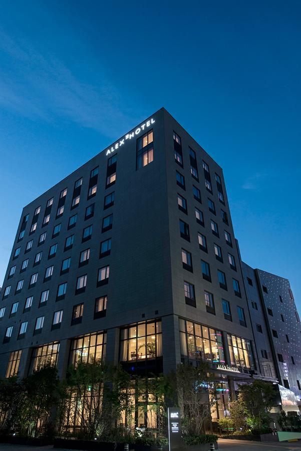 Alex 72 Hotel Suwon Exterior foto